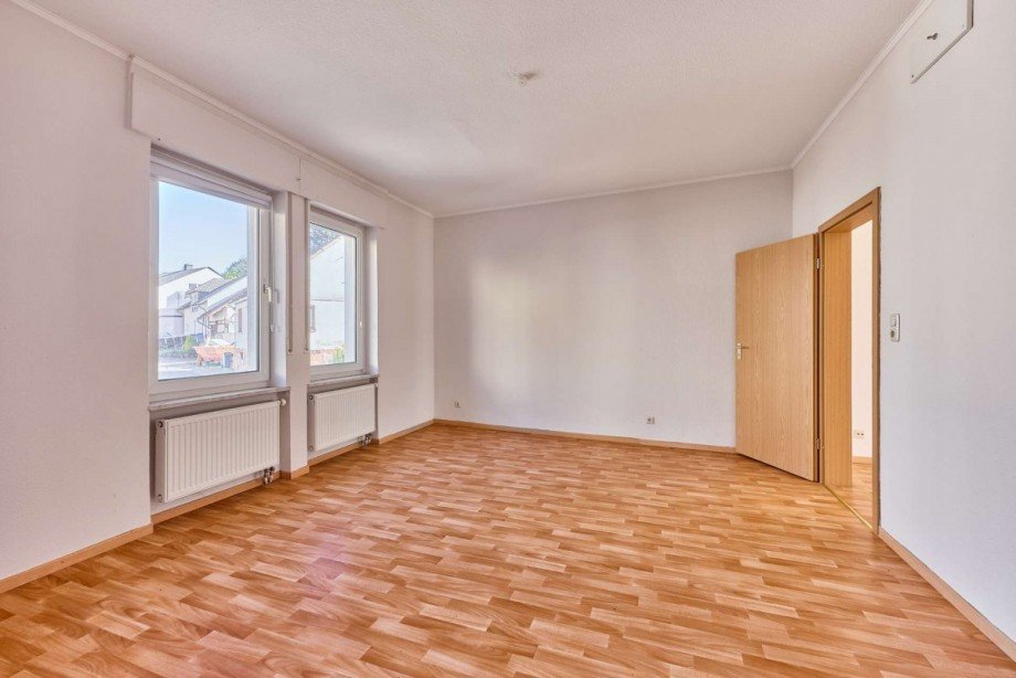 Zimmer 2 EG Zweifamilienhaus Geisenheim