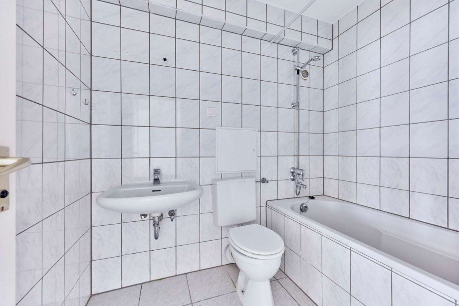 Badezimmer Etagenwohnung Mainz