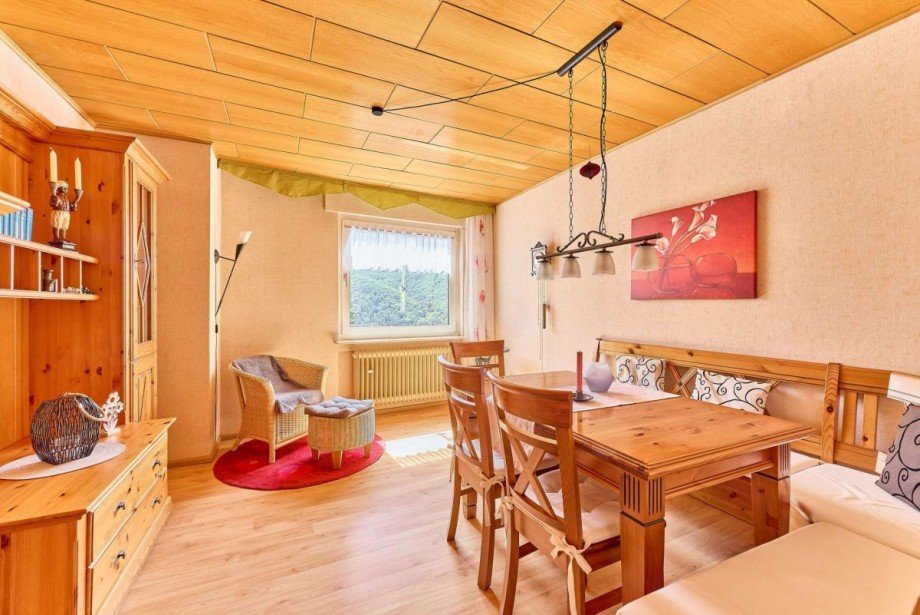 Esszimmer DG Mehrfamilienhaus R�desheim am Rhein