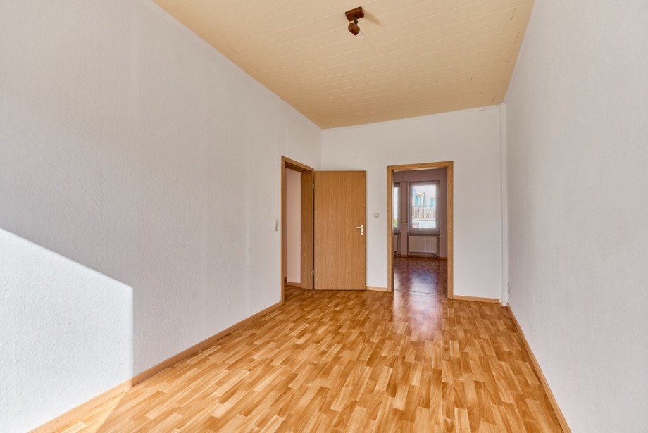 Zimmer 1 EG Zweifamilienhaus Geisenheim