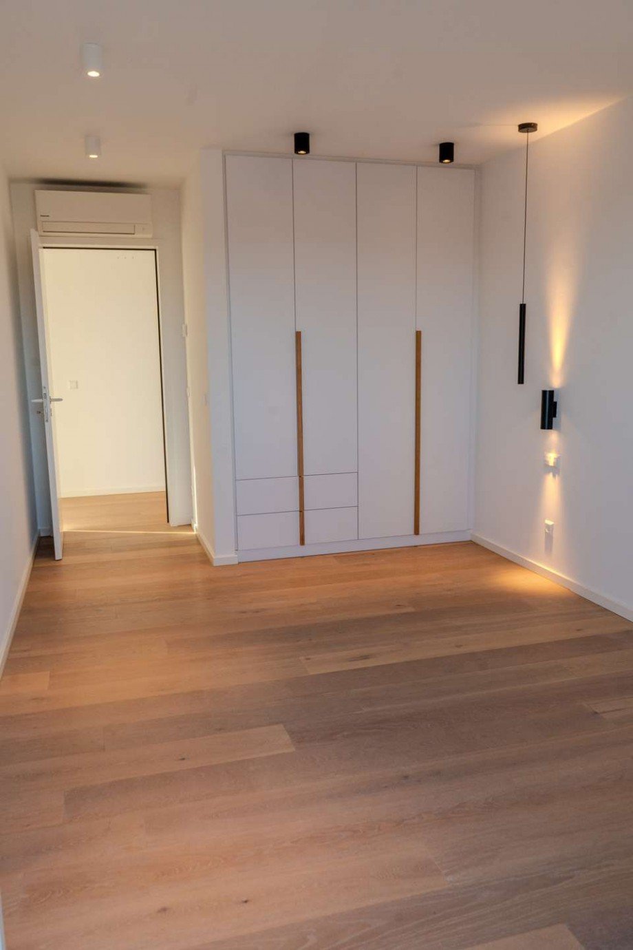 Gro�z�giges Schlafzimmer Penthousewohnung M�nster-Sarmsheim