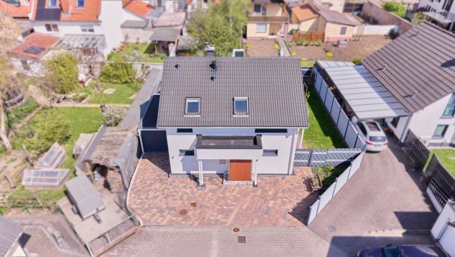 �bersicht Drohne 1 Einfamilienhaus Friesenheim