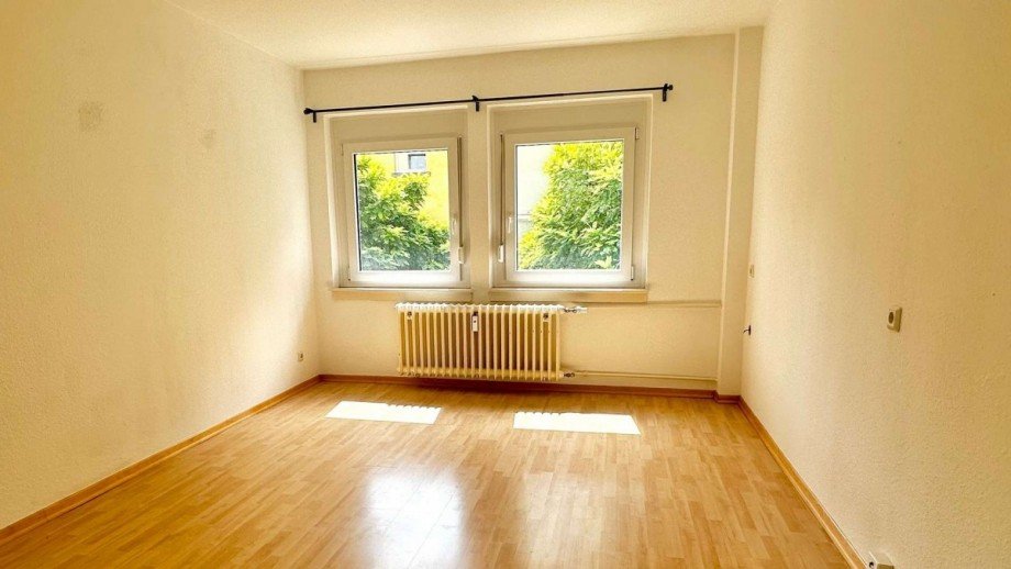 Wohn-/ Schlafzimmer Wohnung Mainz