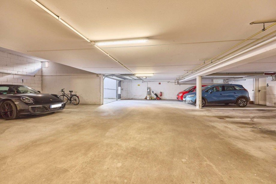 Tiefgarage mit elektrischem Tor Etagenwohnung Oestrich-Winkel