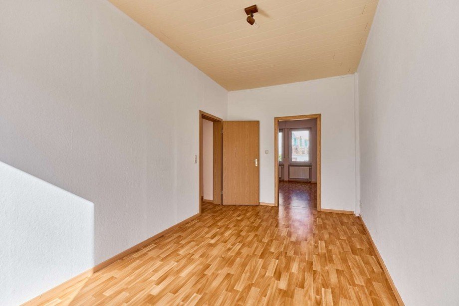 Zimmer 1 EG Zweifamilienhaus Geisenheim