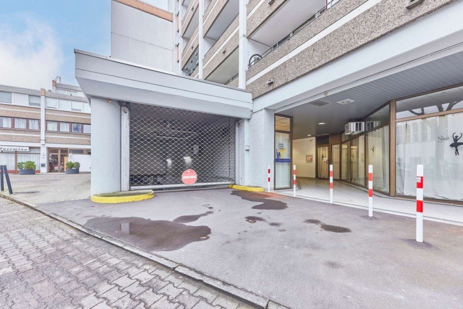 Tiefgarageneinfahrt Etagenwohnung Mainz