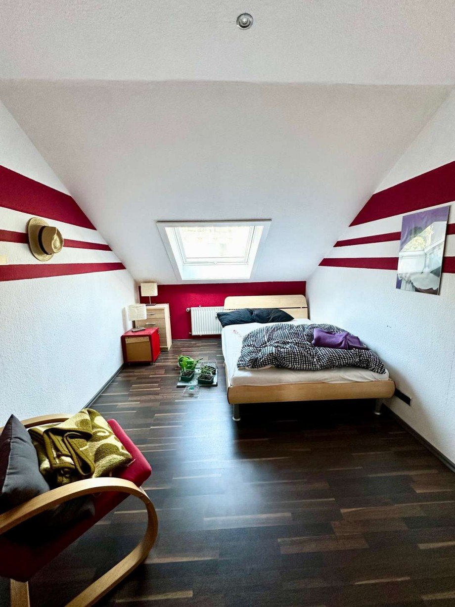 Zimmer 1 (Wohnung 5) Mehrfamilienhaus Schlangenbad