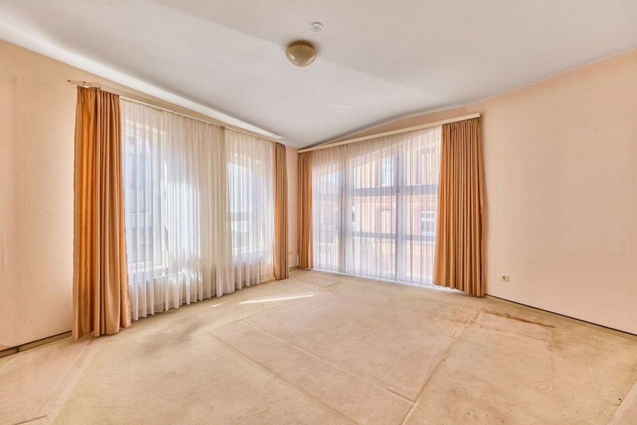 Schlafzimmer Etagenwohnung Oestrich-Winkel
