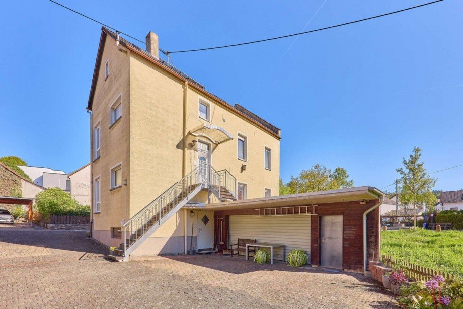 Au�enansicht Zweifamilienhaus Geisenheim