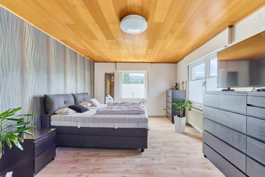 Schlafzimmer 2.OG Mehrfamilienhaus R�desheim am Rhein