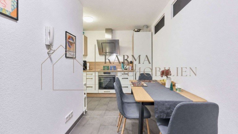 Anzeigebild Mainz Etagenwohnung Attraktive Kapitalanlage: 2 Zimmer Wohnung in Mainz-Altstadt