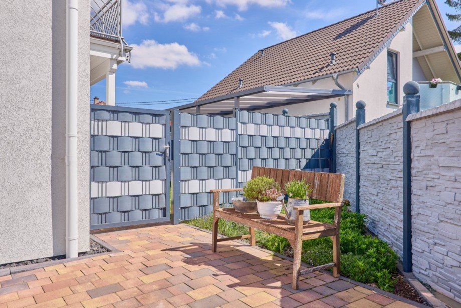 Zugang Garten Einfamilienhaus Friesenheim