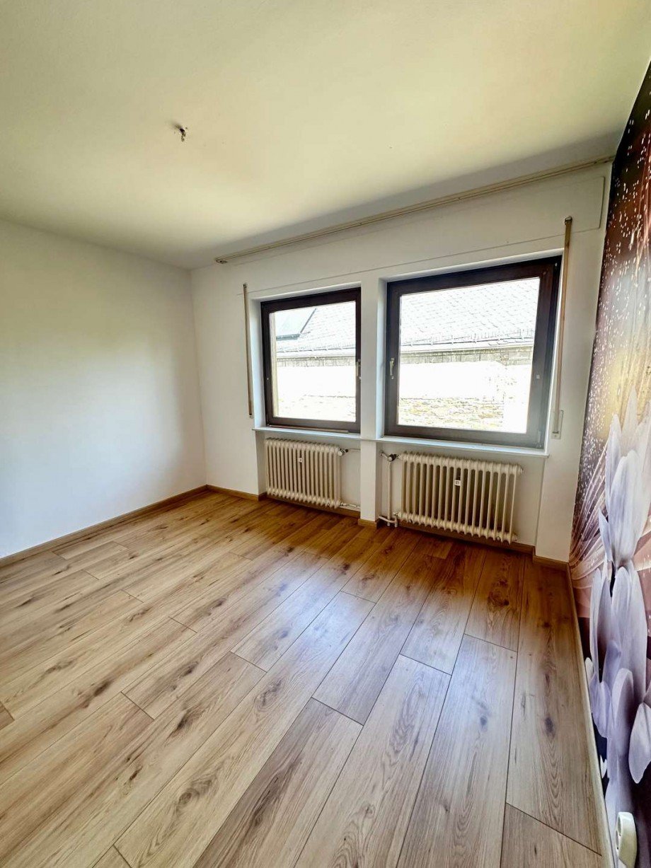 Zimmer3 Einfamilienhaus Weisel