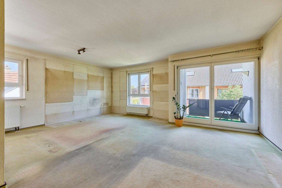 Wohn- / Essbereich mit Zugang zum Balkon Etagenwohnung Oestrich-Winkel