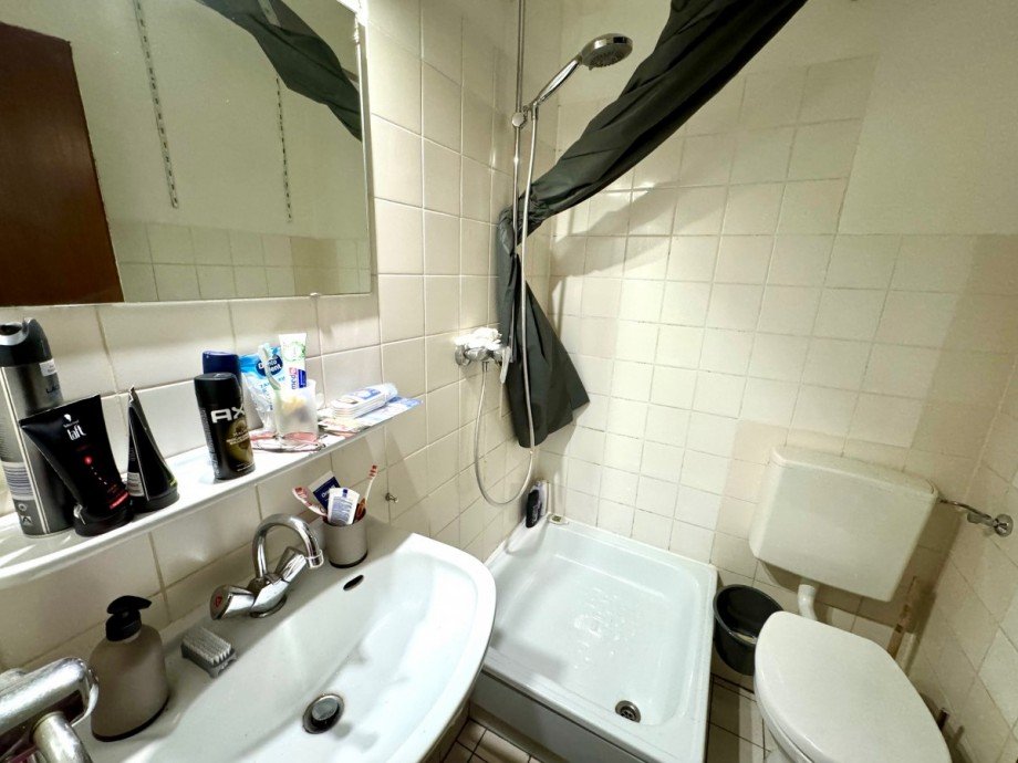 Bad mit Dusche Wohnung Mainz